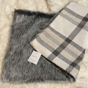 Pottery Barn Pillow Cover Fur & Plaid Grey/White